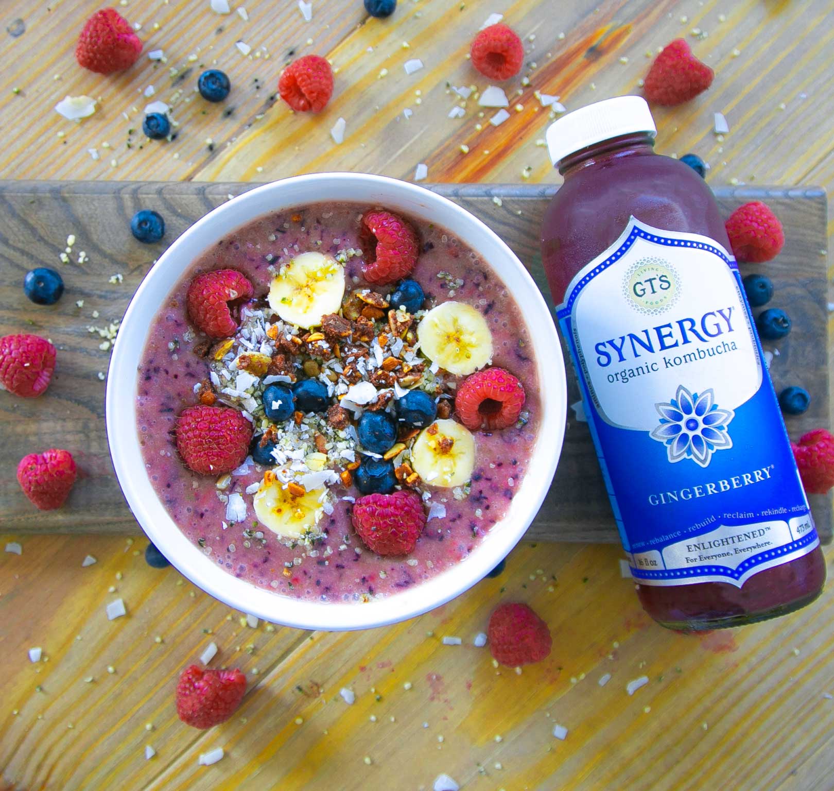 Ginger-Acai-Berry Bowl